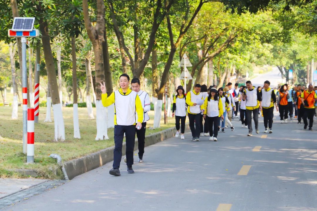 尊龙凯时人生就是搏.地砖品牌黄色团建活动